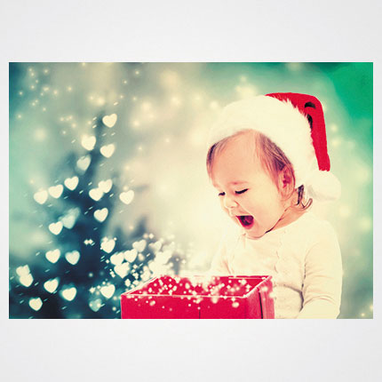 Χριστουγεννιάτικη κάρτα XMS-HOR-93968             Προτεινόμενες διαστάσεις: 17x12 και 14x10,5    Μονόφυλλη ή δίπτυχη    Πίκμανση στο δίπλωμα της δίπτυχης    Παράδοση με τους αντίστοιχους φακέλους    Χαρτί 350γρ    Εκτύπωση ευχής στο εσωτερικό της κάρτας    Δυνατότητα προσθήκης του λογοτύπου σας       Σας προσφέρπυμε την εκτύπωση ετικετών παραληπτών μαζί με τις κάρτες σας, καθιστώντας την κάρτα ιδανική για αποστολή ευχών σε πελάτες, συνεργάτες και φίλους, ενισχύοντας τις προσωπικές και επαγγελματικές σχέσεις.      Μη διστάσετε να μας ζητήσετε να σχεδιάσουμε μια χριστουγεννιάτικη κάρτα προσαρμοσμένη στις ανάγκες σας, με ειδικές εκτυπώσεις και τεχνικές.    Η εκτύπωση των καρτών μπορεί να είναι είτε ψηφιακή είτε offset ανάλογα τα τεμάχια και τις απαιτήσεις της μακέτας.      Ζητήστε μας μια προσφορά για τα έντυπα σας, σήμερα. 