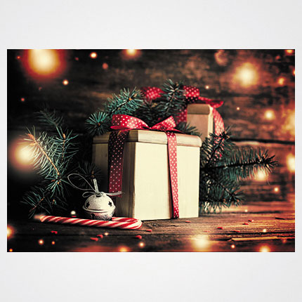 Χριστουγεννιάτικη κάρτα XMS-HOR-93993             Προτεινόμενες διαστάσεις: 17x12 και 14x10,5    Μονόφυλλη ή δίπτυχη    Πίκμανση στο δίπλωμα της δίπτυχης    Παράδοση με τους αντίστοιχους φακέλους    Χαρτί 350γρ    Εκτύπωση ευχής στο εσωτερικό της κάρτας    Δυνατότητα προσθήκης του λογοτύπου σας       Σας προσφέρπυμε την εκτύπωση ετικετών παραληπτών μαζί με τις κάρτες σας, καθιστώντας την κάρτα ιδανική για αποστολή ευχών σε πελάτες, συνεργάτες και φίλους, ενισχύοντας τις προσωπικές και επαγγελματικές σχέσεις.      Μη διστάσετε να μας ζητήσετε να σχεδιάσουμε μια χριστουγεννιάτικη κάρτα προσαρμοσμένη στις ανάγκες σας, με ειδικές εκτυπώσεις και τεχνικές.    Η εκτύπωση των καρτών μπορεί να είναι είτε ψηφιακή είτε offset ανάλογα τα τεμάχια και τις απαιτήσεις της μακέτας.      Ζητήστε μας μια προσφορά για τα έντυπα σας, σήμερα. 