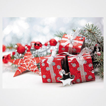 Χριστουγεννιάτικη κάρτα XMS-HOR-94015             Προτεινόμενες διαστάσεις: 17x12 και 14x10,5    Μονόφυλλη ή δίπτυχη    Πίκμανση στο δίπλωμα της δίπτυχης    Παράδοση με τους αντίστοιχους φακέλους    Χαρτί 350γρ    Εκτύπωση ευχής στο εσωτερικό της κάρτας    Δυνατότητα προσθήκης του λογοτύπου σας       Σας προσφέρπυμε την εκτύπωση ετικετών παραληπτών μαζί με τις κάρτες σας, καθιστώντας την κάρτα ιδανική για αποστολή ευχών σε πελάτες, συνεργάτες και φίλους, ενισχύοντας τις προσωπικές και επαγγελματικές σχέσεις.      Μη διστάσετε να μας ζητήσετε να σχεδιάσουμε μια χριστουγεννιάτικη κάρτα προσαρμοσμένη στις ανάγκες σας, με ειδικές εκτυπώσεις και τεχνικές.    Η εκτύπωση των καρτών μπορεί να είναι είτε ψηφιακή είτε offset ανάλογα τα τεμάχια και τις απαιτήσεις της μακέτας.      Ζητήστε μας μια προσφορά για τα έντυπα σας, σήμερα. 