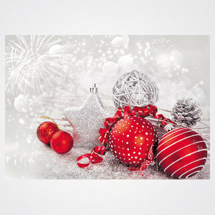 Χριστουγεννιάτικη κάρτα XMS-HOR-94032             Προτεινόμενες διαστάσεις: 17x12 και 14x10,5    Μονόφυλλη ή δίπτυχη    Πίκμανση στο δίπλωμα της δίπτυχης    Παράδοση με τους αντίστοιχους φακέλους    Χαρτί 350γρ    Εκτύπωση ευχής στο εσωτερικό της κάρτας    Δυνατότητα προσθήκης του λογοτύπου σας       Σας προσφέρπυμε την εκτύπωση ετικετών παραληπτών μαζί με τις κάρτες σας, καθιστώντας την κάρτα ιδανική για αποστολή ευχών σε πελάτες, συνεργάτες και φίλους, ενισχύοντας τις προσωπικές και επαγγελματικές σχέσεις.      Μη διστάσετε να μας ζητήσετε να σχεδιάσουμε μια χριστουγεννιάτικη κάρτα προσαρμοσμένη στις ανάγκες σας, με ειδικές εκτυπώσεις και τεχνικές.    Η εκτύπωση των καρτών μπορεί να είναι είτε ψηφιακή είτε offset ανάλογα τα τεμάχια και τις απαιτήσεις της μακέτας.      Ζητήστε μας μια προσφορά για τα έντυπα σας, σήμερα. 