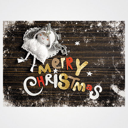 Χριστουγεννιάτικη κάρτα XMS-HOR-94034             Προτεινόμενες διαστάσεις: 17x12 και 14x10,5    Μονόφυλλη ή δίπτυχη    Πίκμανση στο δίπλωμα της δίπτυχης    Παράδοση με τους αντίστοιχους φακέλους    Χαρτί 350γρ    Εκτύπωση ευχής στο εσωτερικό της κάρτας    Δυνατότητα προσθήκης του λογοτύπου σας       Σας προσφέρπυμε την εκτύπωση ετικετών παραληπτών μαζί με τις κάρτες σας, καθιστώντας την κάρτα ιδανική για αποστολή ευχών σε πελάτες, συνεργάτες και φίλους, ενισχύοντας τις προσωπικές και επαγγελματικές σχέσεις.      Μη διστάσετε να μας ζητήσετε να σχεδιάσουμε μια χριστουγεννιάτικη κάρτα προσαρμοσμένη στις ανάγκες σας, με ειδικές εκτυπώσεις και τεχνικές.    Η εκτύπωση των καρτών μπορεί να είναι είτε ψηφιακή είτε offset ανάλογα τα τεμάχια και τις απαιτήσεις της μακέτας.      Ζητήστε μας μια προσφορά για τα έντυπα σας, σήμερα. 