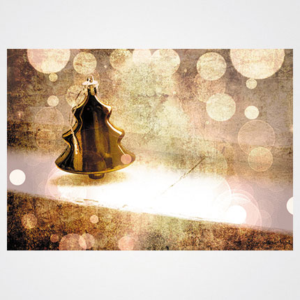 Χριστουγεννιάτικη κάρτα XMS-HOR-94036             Προτεινόμενες διαστάσεις: 17x12 και 14x10,5    Μονόφυλλη ή δίπτυχη    Πίκμανση στο δίπλωμα της δίπτυχης    Παράδοση με τους αντίστοιχους φακέλους    Χαρτί 350γρ    Εκτύπωση ευχής στο εσωτερικό της κάρτας    Δυνατότητα προσθήκης του λογοτύπου σας       Σας προσφέρπυμε την εκτύπωση ετικετών παραληπτών μαζί με τις κάρτες σας, καθιστώντας την κάρτα ιδανική για αποστολή ευχών σε πελάτες, συνεργάτες και φίλους, ενισχύοντας τις προσωπικές και επαγγελματικές σχέσεις.      Μη διστάσετε να μας ζητήσετε να σχεδιάσουμε μια χριστουγεννιάτικη κάρτα προσαρμοσμένη στις ανάγκες σας, με ειδικές εκτυπώσεις και τεχνικές.    Η εκτύπωση των καρτών μπορεί να είναι είτε ψηφιακή είτε offset ανάλογα τα τεμάχια και τις απαιτήσεις της μακέτας.      Ζητήστε μας μια προσφορά για τα έντυπα σας, σήμερα. 