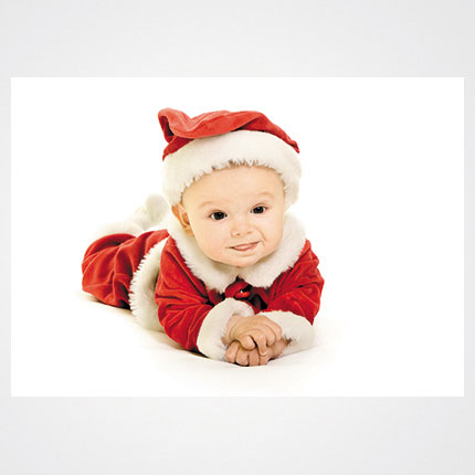 Χριστουγεννιάτικη κάρτα XMS-HOR-94089             Προτεινόμενες διαστάσεις: 17x12 και 14x10,5    Μονόφυλλη ή δίπτυχη    Πίκμανση στο δίπλωμα της δίπτυχης    Παράδοση με τους αντίστοιχους φακέλους    Χαρτί 350γρ    Εκτύπωση ευχής στο εσωτερικό της κάρτας    Δυνατότητα προσθήκης του λογοτύπου σας       Σας προσφέρπυμε την εκτύπωση ετικετών παραληπτών μαζί με τις κάρτες σας, καθιστώντας την κάρτα ιδανική για αποστολή ευχών σε πελάτες, συνεργάτες και φίλους, ενισχύοντας τις προσωπικές και επαγγελματικές σχέσεις.      Μη διστάσετε να μας ζητήσετε να σχεδιάσουμε μια χριστουγεννιάτικη κάρτα προσαρμοσμένη στις ανάγκες σας, με ειδικές εκτυπώσεις και τεχνικές.    Η εκτύπωση των καρτών μπορεί να είναι είτε ψηφιακή είτε offset ανάλογα τα τεμάχια και τις απαιτήσεις της μακέτας.      Ζητήστε μας μια προσφορά για τα έντυπα σας, σήμερα. 