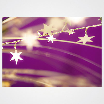 Χριστουγεννιάτικη κάρτα XMS-HOR-94111             Προτεινόμενες διαστάσεις: 17x12 και 14x10,5    Μονόφυλλη ή δίπτυχη    Πίκμανση στο δίπλωμα της δίπτυχης    Παράδοση με τους αντίστοιχους φακέλους    Χαρτί 350γρ    Εκτύπωση ευχής στο εσωτερικό της κάρτας    Δυνατότητα προσθήκης του λογοτύπου σας       Σας προσφέρπυμε την εκτύπωση ετικετών παραληπτών μαζί με τις κάρτες σας, καθιστώντας την κάρτα ιδανική για αποστολή ευχών σε πελάτες, συνεργάτες και φίλους, ενισχύοντας τις προσωπικές και επαγγελματικές σχέσεις.      Μη διστάσετε να μας ζητήσετε να σχεδιάσουμε μια χριστουγεννιάτικη κάρτα προσαρμοσμένη στις ανάγκες σας, με ειδικές εκτυπώσεις και τεχνικές.    Η εκτύπωση των καρτών μπορεί να είναι είτε ψηφιακή είτε offset ανάλογα τα τεμάχια και τις απαιτήσεις της μακέτας.      Ζητήστε μας μια προσφορά για τα έντυπα σας, σήμερα. 