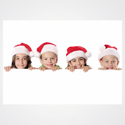 Χριστουγεννιάτικη κάρτα XMS-HOR-94120             Προτεινόμενες διαστάσεις: 17x12 και 14x10,5    Μονόφυλλη ή δίπτυχη    Πίκμανση στο δίπλωμα της δίπτυχης    Παράδοση με τους αντίστοιχους φακέλους    Χαρτί 350γρ    Εκτύπωση ευχής στο εσωτερικό της κάρτας    Δυνατότητα προσθήκης του λογοτύπου σας       Σας προσφέρπυμε την εκτύπωση ετικετών παραληπτών μαζί με τις κάρτες σας, καθιστώντας την κάρτα ιδανική για αποστολή ευχών σε πελάτες, συνεργάτες και φίλους, ενισχύοντας τις προσωπικές και επαγγελματικές σχέσεις.      Μη διστάσετε να μας ζητήσετε να σχεδιάσουμε μια χριστουγεννιάτικη κάρτα προσαρμοσμένη στις ανάγκες σας, με ειδικές εκτυπώσεις και τεχνικές.    Η εκτύπωση των καρτών μπορεί να είναι είτε ψηφιακή είτε offset ανάλογα τα τεμάχια και τις απαιτήσεις της μακέτας.      Ζητήστε μας μια προσφορά για τα έντυπα σας, σήμερα. 