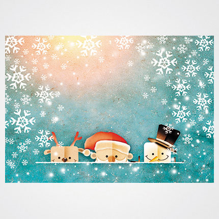 Χριστουγεννιάτικη κάρτα XMS-HOR-94157             Προτεινόμενες διαστάσεις: 17x12 και 14x10,5    Μονόφυλλη ή δίπτυχη    Πίκμανση στο δίπλωμα της δίπτυχης    Παράδοση με τους αντίστοιχους φακέλους    Χαρτί 350γρ    Εκτύπωση ευχής στο εσωτερικό της κάρτας    Δυνατότητα προσθήκης του λογοτύπου σας       Σας προσφέρπυμε την εκτύπωση ετικετών παραληπτών μαζί με τις κάρτες σας, καθιστώντας την κάρτα ιδανική για αποστολή ευχών σε πελάτες, συνεργάτες και φίλους, ενισχύοντας τις προσωπικές και επαγγελματικές σχέσεις.      Μη διστάσετε να μας ζητήσετε να σχεδιάσουμε μια χριστουγεννιάτικη κάρτα προσαρμοσμένη στις ανάγκες σας, με ειδικές εκτυπώσεις και τεχνικές.    Η εκτύπωση των καρτών μπορεί να είναι είτε ψηφιακή είτε offset ανάλογα τα τεμάχια και τις απαιτήσεις της μακέτας.      Ζητήστε μας μια προσφορά για τα έντυπα σας, σήμερα. 