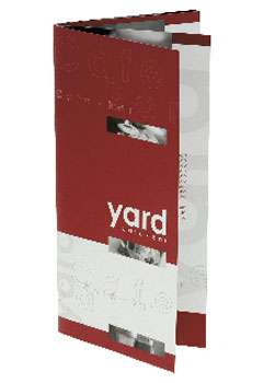 Κατάλογος café με ζωντανά χρώματα, εργονομική διάταξη και υψηλής ποιότητας εκτυπώσεις για μενού και προσφορές.