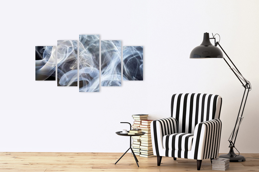 Πίνακας σε καμβά αφηρημένης τέχνης για μοντέρνο χώρο, με έντονα χρώματα και δυναμικά σχήματα.