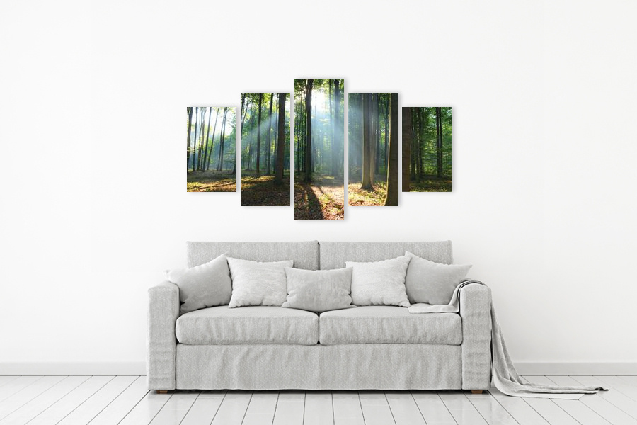 Πίνακας σε καμβά για χολ με τοπίο δάσους, ρεαλιστικός και μοντέρνου στυλ διακόσμησης.