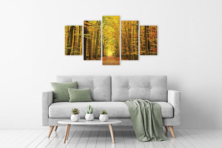 Πίνακας σε καμβά για χώρο που μπορεί να προορίζεται για σαλόνι, με τοπίο δάσους σε ρεαλιστικό στυλ, μοντέρνα διακόσμηση.