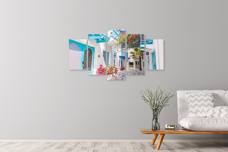 Πίνακας σε καμβά για χώρο που μπορεί να προοριστεί σε σαλόνι, με τοπίο ελληνικής φύσης, αφηρημένο στυλ, μοντέρνα διακόσμηση.