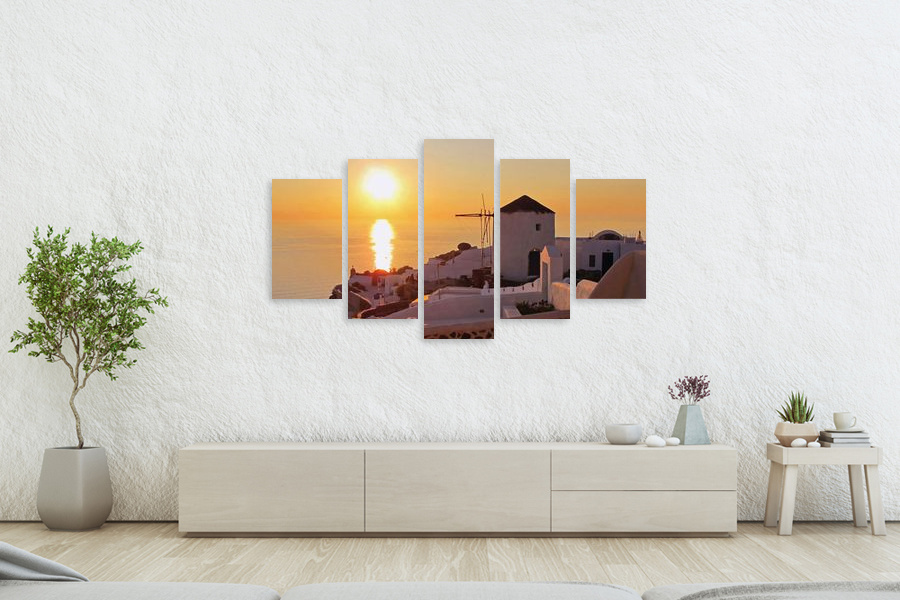 Πίνακας σε καμβά για χώρο που μπορεί να προορίζεται σε σαλόνι, με τοπίο της Ελλάδας σε ρεαλιστικό στυλ, μοντέρνα διακόσμηση.