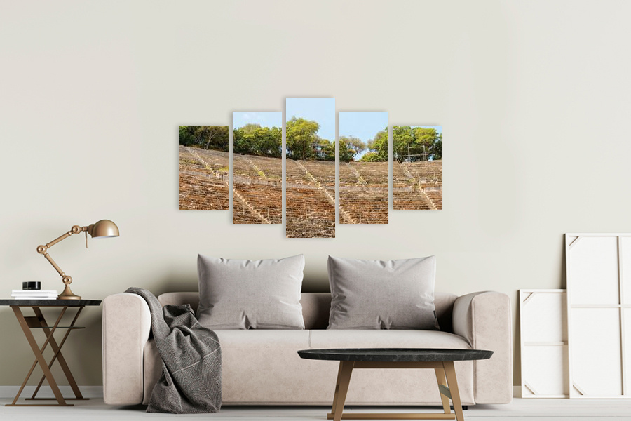 Πίνακας σε καμβά για χώρο που μπορεί να προορίζεται σε καθιστικό, τοπίο της Ελλάδας, στυλ ρεαλιστικό και μοντέρνο.