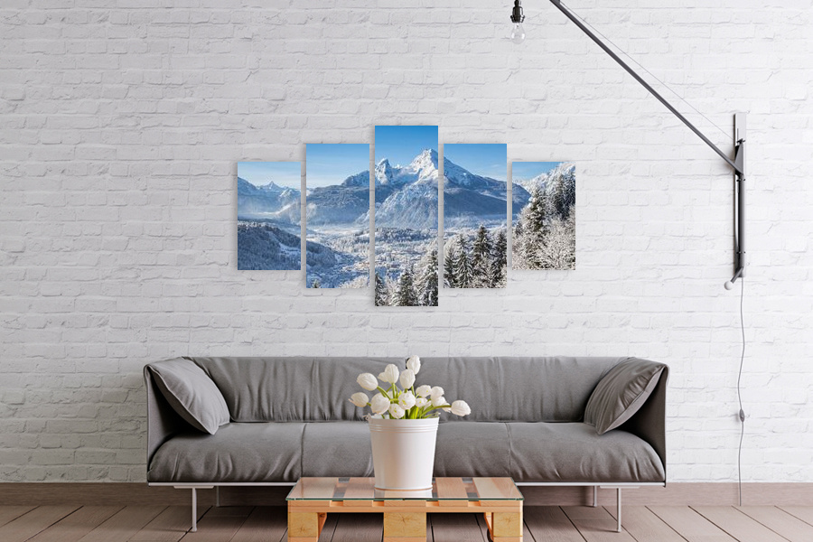 Πίνακας σε καμβά για χώρο που μπορεί να προορίζεται για τοπίο, με βουνά, αφηρημένο στυλ σε μοντέρνα διακόσμηση.