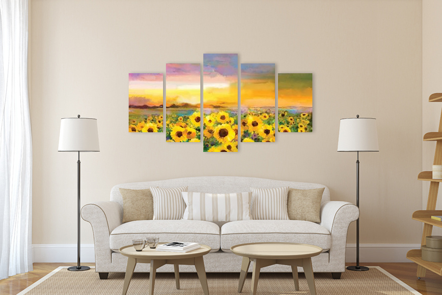 Πίνακας σε καμβά με αφηρημένα σχέδια, μοντέρνου στυλ διακόσμησης, που μπορεί να προορίζεται για σαλόνι.