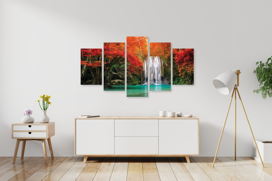 Πίνακας σε καμβά για γραφείο, με τοπίο waterfall, σε ρεαλιστικό στυλ, για μοντέρνα διακόσμηση.