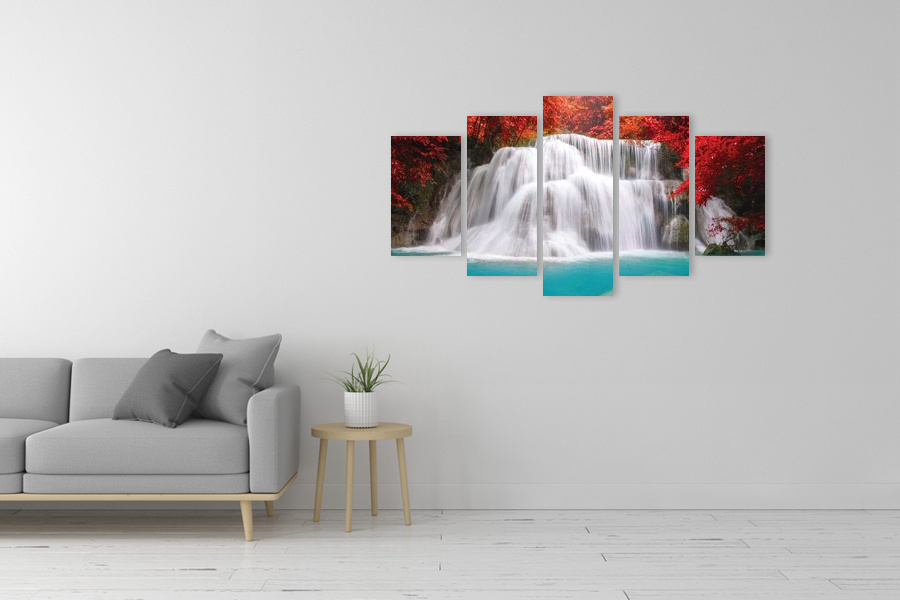 Πίνακας σε καμβά για χώρο που μπορεί να προορίζεται για τοπίο, με θέμα καταρράκτη, σε ρεαλιστικό στυλ και μοντέρνα διακόσμηση.