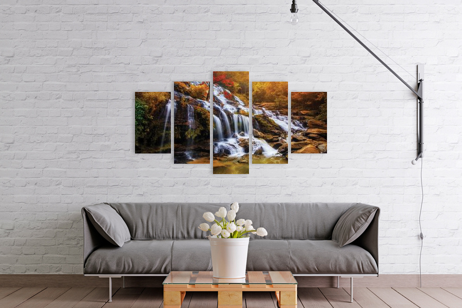 Πίνακας σε καμβά για δωμάτιο, με τοπίο καταρράκτη, στυλ ρεαλιστικό και μοντέρνα διακόσμηση.