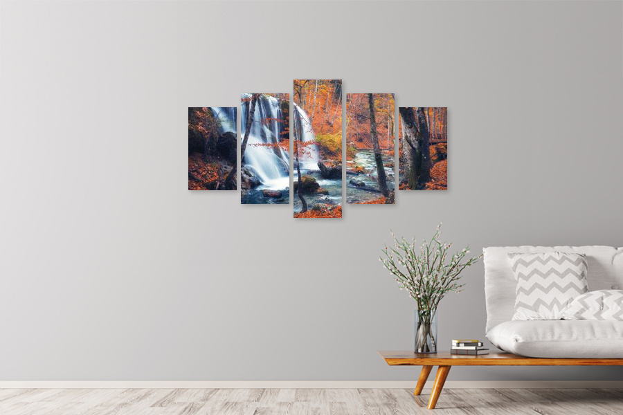 Πίνακας σε καμβά για χώρο που μπορεί να προορίζεται για σαλόνι, με θέμα καταρράκτη σε ρεαλιστικό στυλ, μοντέρνα διακόσμηση.