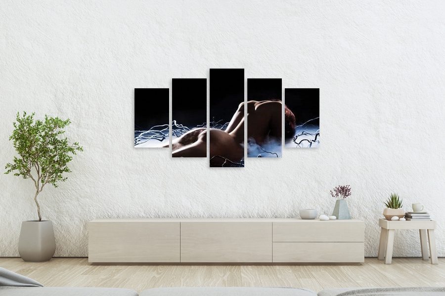 Πίνακας σε καμβά για υπνοδωμάτιο, με αισθησιακή εικόνα, σε αφηρημένο στυλ, μοντέρνας διακόσμησης.