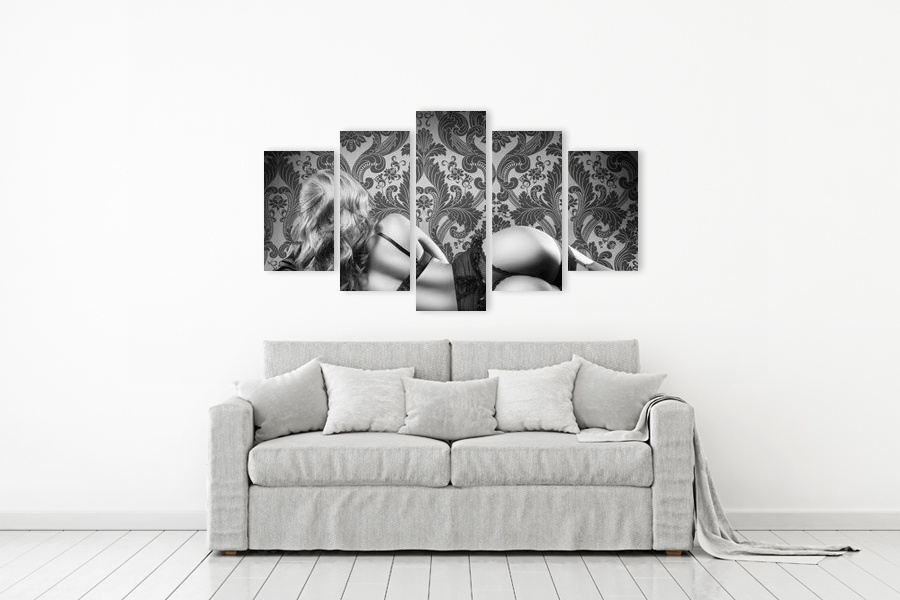 Πίνακας σε καμβά για υπνοδωμάτιο με αισθησιακή εικόνα, στυλ Pop Art, σε μοντέρνα διακόσμηση.