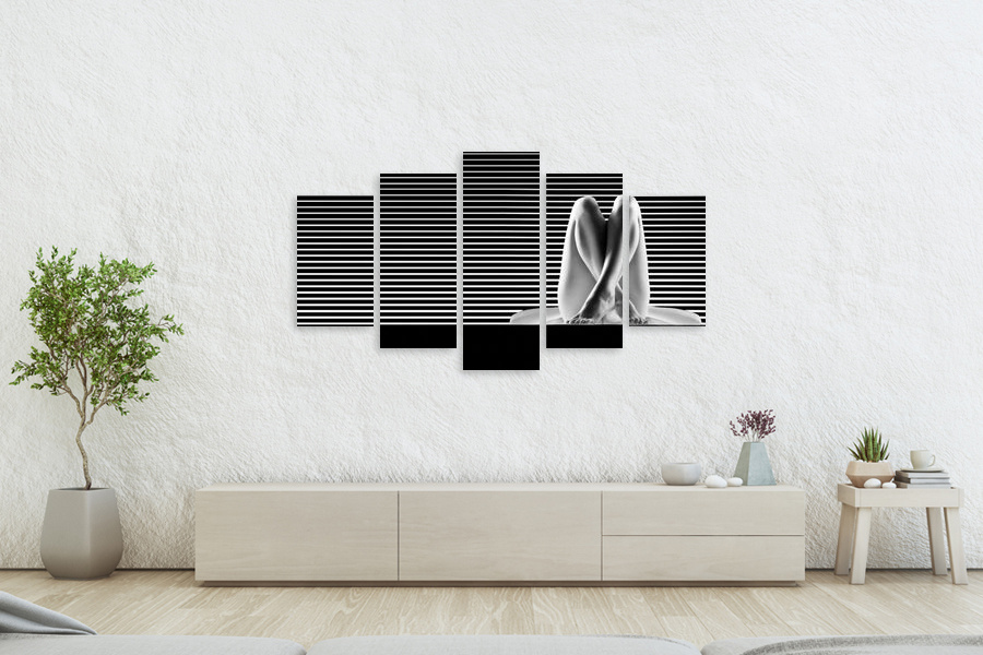 Πίνακας σε καμβά για bedroom, με αισθησιακή θεματολογία, ρεαλιστικό στιλ, ιδανικός για μοντέρνα διακόσμηση.