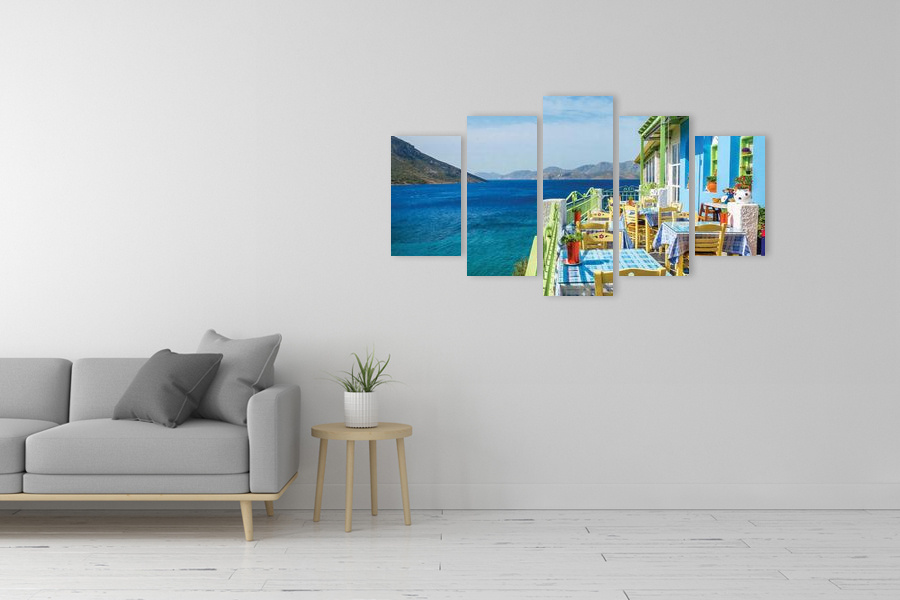 Πίνακας σε καμβά για χώρο που μπορεί να προορίζεται για σαλόνι, με τοπίο και φύση σε ρεαλιστικό στυλ και μοντέρνα διακόσμηση.