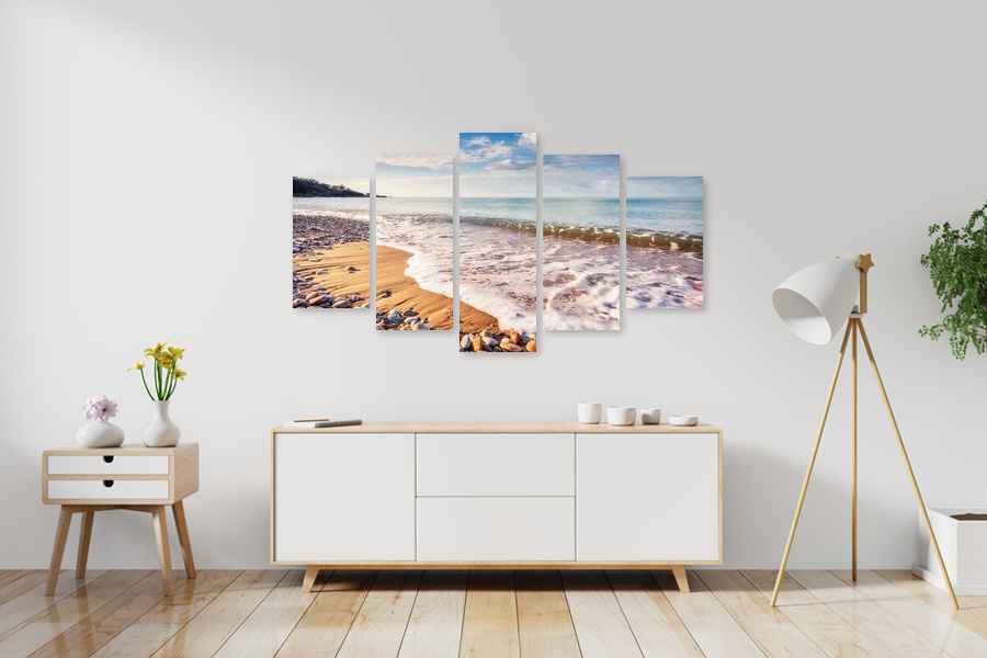 Πίνακας σε καμβά για χώρο που μπορεί να προορίζεται για σαλόνι, με τοπίο και φυσικά στοιχεία, σε αφηρημένο, μοντέρνο στυλ.