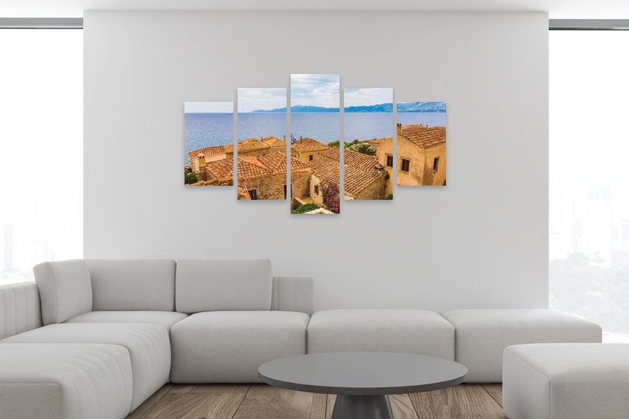 Πίνακας σε καμβά τοπίου, με φυσικά στοιχεία, σε ρεαλιστικό και μοντέρνο στυλ διακόσμησης.