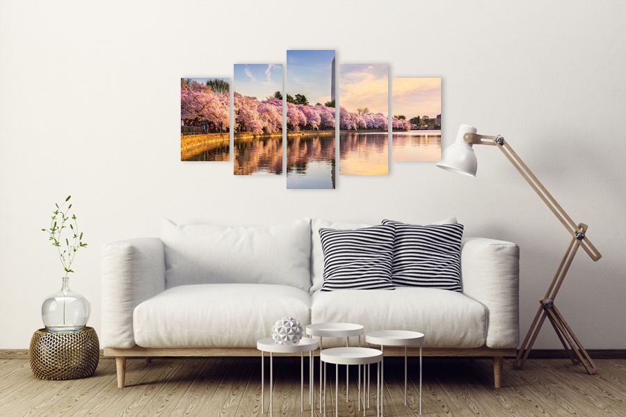 Πίνακας σε καμβά για χώρο που μπορεί να προορίζεται για σαλόνι, τοπίο με φυσικά στοιχεία, σε ρεαλιστικό και μοντέρνο στυλ διακόσμησης.