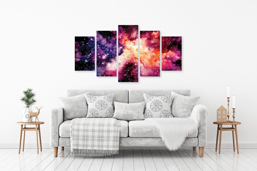 Πίνακας σε καμβά για χώρο που μπορεί να προορίζεται για γραφείο, με θέμα το διάστημα, σε αφηρημένο στυλ και μοντέρνα διακόσμηση.
