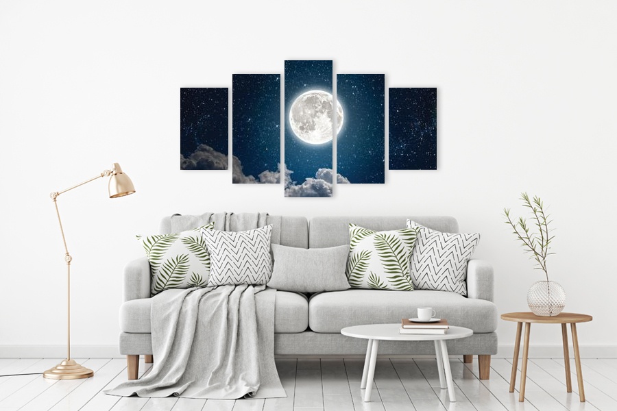 Πίνακας σε καμβά για χώρο που μπορεί να προορίζεται για διακόσμηση, με θέμα το διάστημα, σε αφηρημένο στυλ και μοντέρνα διακόσμηση.