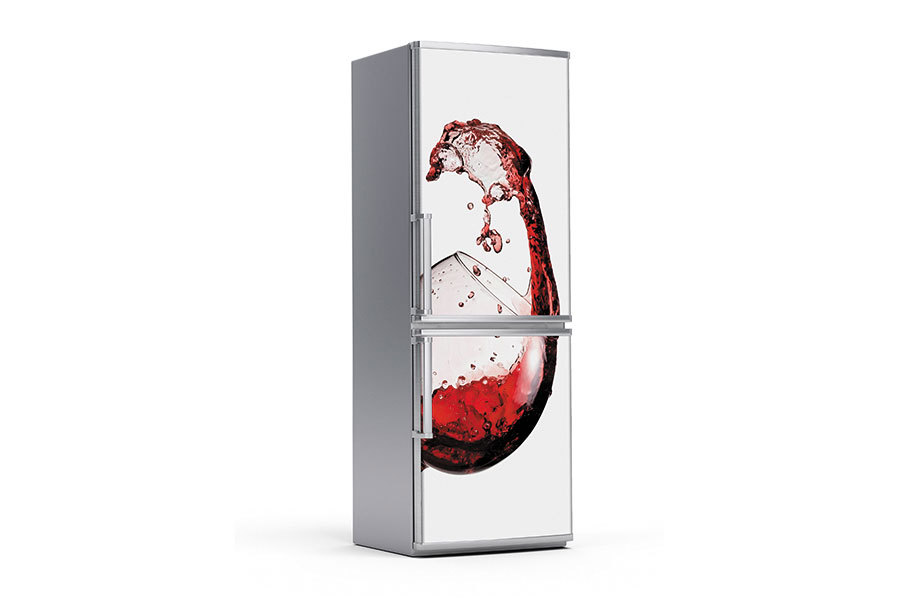 Υφασμάτινο αυτοκόλλητο ψυγείου που απεικονίζει ένα ποτήρι με κόκκινο κρασί σε λευκό φόντο.Είναι ανθεκτικό και κολλάει και ξεκολλάει εύκολα.Μπορείτε να μας ζητήσετε να εκτυπωθεί σε όποιες διαστάσεις θέλετε. Το θέμα προσαρμόζεται αναλογικά στις διαστάσεις που θέλετε.Το παράδειγμα που παρουσιάζουμε στην απομονωμένη εικόνα του θέματος αφορά ψυγείο με διαστάσεις 75cm πλάτος x 200cm ύψος.
