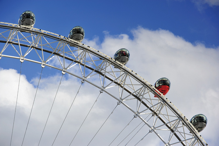 Παραβάν με ψηφιακή εκτύπωση σε βαμβακερό καμβά υψηλής ποιότητας, ειδικό για ψηφιακή εκτύπωση. Ιδανικό για διακόσμηση και σαν διαχωριστικό εσωτερικών χώρων.