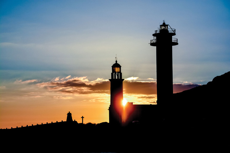 Παραβάν με ψηφιακή εκτύπωση σε βαμβακερό καμβά υψηλής ποιότητας, ειδικό για ψηφιακή εκτύπωση. Ιδανικό για διακόσμηση και σαν διαχωριστικό εσωτερικών χώρων.