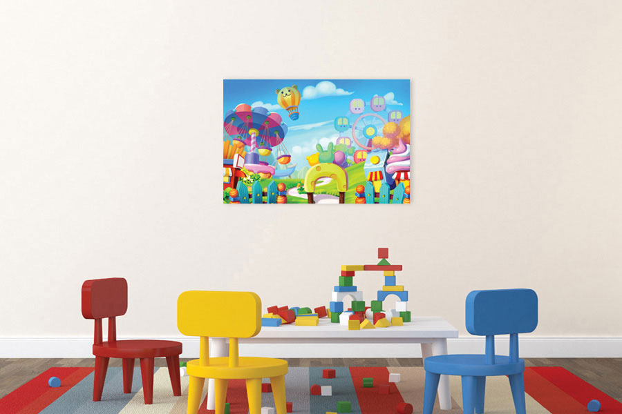 Πίνακας σε καμβά για παιδικό δωμάτιο, με πολύχρωμες παιδικές εικόνες σε αφηρημένο στυλ, σε μοντέρνα διακόσμηση.
