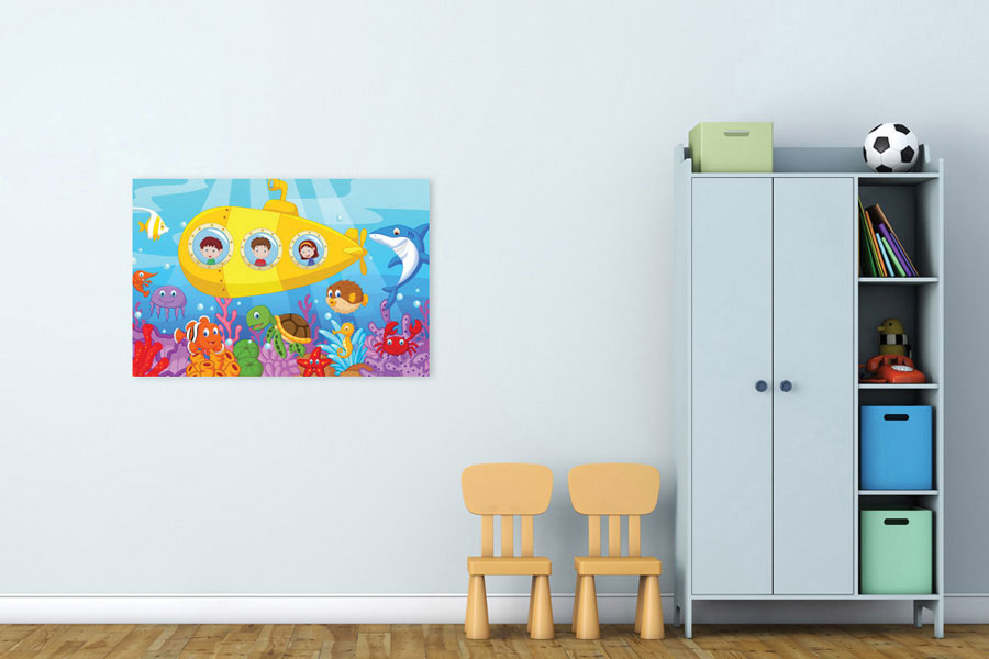 Πίνακας σε καμβά για παιδικό δωμάτιο, με αφηρημένα σχέδια και φωτεινά χρώματα, σε μοντέρνο στυλ διακόσμησης.