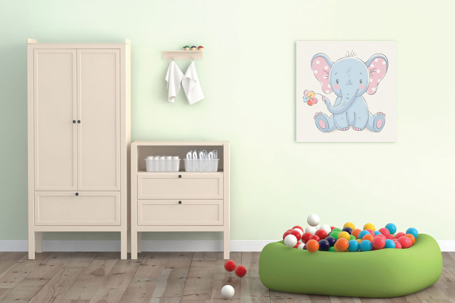 Πίνακας σε καμβά για παιδικό δωμάτιο με έγχρωμες εικόνες, σε αφηρημένο στυλ και μοντέρνα διακόσμηση.