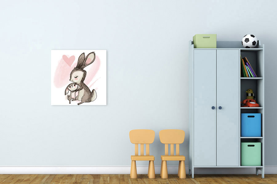 Πίνακας σε καμβά για παιδικό δωμάτιο, με λαμπερές εικόνες, ρεαλιστικό στυλ σε μοντέρνα διακόσμηση.