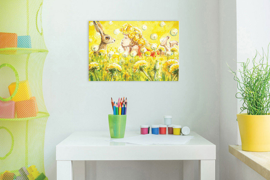 Πίνακας σε καμβά για παιδικό δωμάτιο, με χαρούμενα σχέδια σε αφηρημένο στυλ, κατάλληλος για μοντέρνα διακόσμηση.
