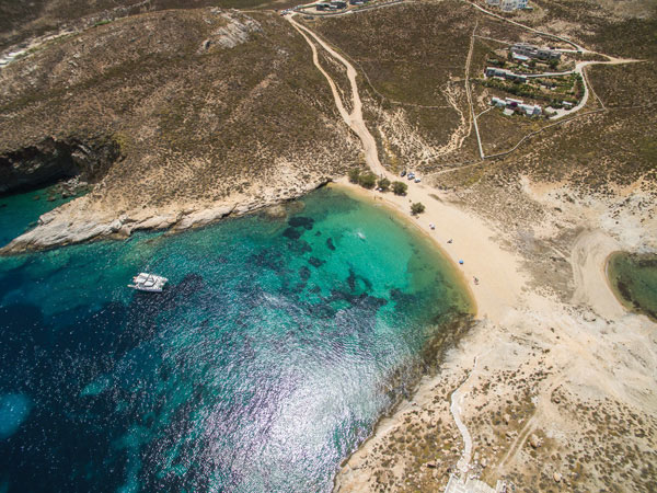 ADM-001 Ψηφιακή εκτύπωση σε καμβά. Ο καμβάς είναι υψηλής ποιότητας, ειδικός για ψηφιακή εκτύπωση που αναδεικνύει τα χρώματα. Είναι ιδανικός για διακόσμηση εσωτερικών χώρων.Παραλαμβάνετε τον πίνακα με την ψηφιακή εκτύπωση καμβά, τελαρωμένο σε τελάρο από ανθεκτικό ξύλο, στη διάσταση που θέλετε.