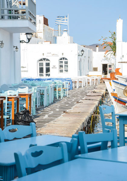 ADM-051 Ψηφιακή εκτύπωση σε καμβά. Ο καμβάς είναι υψηλής ποιότητας, ειδικός για ψηφιακή εκτύπωση που αναδεικνύει τα χρώματα. Είναι ιδανικός για διακόσμηση εσωτερικών χώρων.Παραλαμβάνετε τον πίνακα με την ψηφιακή εκτύπωση καμβά, τελαρωμένο σε τελάρο από ανθεκτικό ξύλο, στη διάσταση που θέλετε.