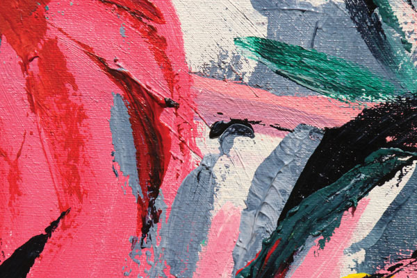 Προτάσεις για διακόσμησηΟ πίνακας PAIC-226 είναι ένα εκλεπτυσμένο έργο τέχνης που μπορεί να ενσωματωθεί σε διάφορες διακοσμητικές προσεγγίσεις, διαμορφώνοντας μοναδική ατμόσφαιρα στον χώρο. Σε ένα μοντέρνο στυλ διακόσμησης, οι γεωμετρικές φόρμες και αρμονικές αποχρώσεις του μπορούν να προσφέρουν μια κομψή και μοντέρνα αύρα. Για τους λάτρεις του μινιμαλιστικού στυλ, η περιορισμένη χρωματική παλέτα και οι καθαρές γραμμές συμβάλλουν στη δημιουργία ενός χώρο ήρεμου και καλαίσθητου. Στους κλασικούς χώρους, το έργο αυτό προστίθεται ως ένα διακριτικό στοιχείο που σέβεται την παράδοση ενώ ταυτόχρονα φέρνει μια σύγχρονη πινελιά.Λίγα λόγια για τον πίνακαΟ PAIC-226 είναι ένας πίνακας ζωγραφικής που ισορροπεί ανάμεσα στην αφηρημένη τέχνη και την γεωμετρική ακρίβεια. Στην εκτέλεση του έργου έχουν χρησιμοποιηθεί απαλά και ζεστά χρώματα, όπως ώχρα και μπεζ, με τον συνδυασμό τους να εκπέμπει έναν αέρα ισορροπίας και γαλήνης. Οι απαλές πινελιές συνδυάζονται με έντονες γραμμές, προσδίδοντας διάσταση και κίνηση στη σύνθεση. Το θέμα του πίνακα μπορεί να ερμηνευτεί σαν μια αφηρημένη αναφορά στην αρμονία της φύσης, καλώντας τον θεατή να εξετάσει τη σύνδεση του ανθρώπου με το περιβάλλον του.Ο PAIC-226 δημιουργεί μια αίσθηση ανάλαφρης ηρεμίας με τη σιωπηρή του σύνθεση και τις λεπτές χρωματικές μεταβάσεις του. Η απλή αλλά εκφραστική του φύση επιτρέπει στον θεατή να βυθιστεί σε σκέψεις και αναζητήσεις. Ο πίνακας αυτός μεταφέρει μια βαθιά αίσθηση αρμονίας και ενδοσκόπησης, προσκαλώντας τον θεατή να εξερευνήσει τις πολυδιάστατες όψεις της ανθρώπινης εμπειρίας, δημιουργώντας παράλληλα μια διακριτική σύνδεση με το άγνωστο.Ψηφιακή εκτύπωση σε καμβά. Ο καμβάς είναι υψηλής ποιότητας, ειδικός για ψηφιακή εκτύπωση που αναδεικνύει τα χρώματα. Είναι ιδανικός για διακόσμηση εσωτερικών χώρων. Παραλαμβάνετε τον πίνακα με την ψηφιακή εκτύπωση καμβά, τελαρωμένο σε τελάρο από ανθεκτικό ξύλο 2εκ, στη διάσταση που θέλετε.