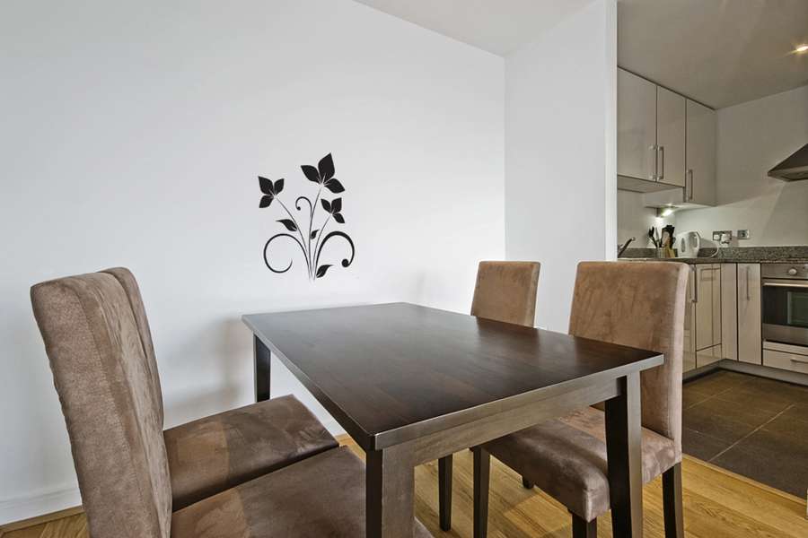 Αυτοκόλλητο Τοίχου 