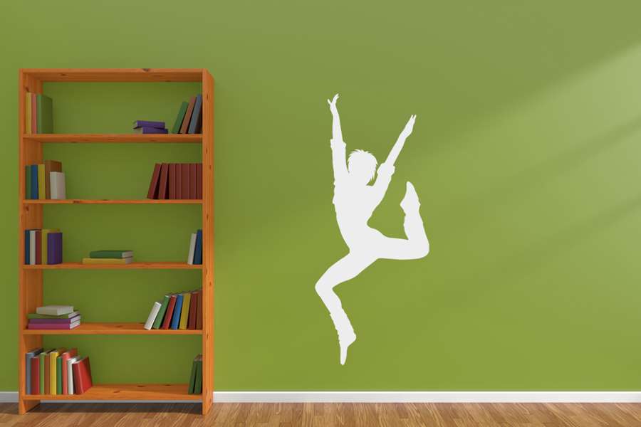 Αυτοκόλλητο τοίχου από βινύλιο που απεικονίζει μια κοπέλα που κάνει χορό. Είναι ανθεκτικό και κολλάει και ξεκολλάει εύκολα.Μπορείτε να μας ζητήσετε να εκτυπωθεί σε ότι διάσταση και χρώμα θέλετε. 