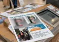 Flyer προώθησης με ζωντανά χρώματα και μοντέρνες γραμματοσειρές, ιδανικό για προσφορές και εκπτώσεις.