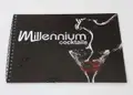 Κατάλογος café με ζωντανά χρώματα και μοντέρνα γραφικά, σχεδιασμένος για να εντυπωσιάσει τους πελάτες.