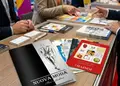 Διαφημιστική πολύπτυχη μπροσούρα με εντυπωσιακά γραφικά
