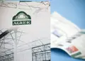 Διαφημιστικό έντυπο με ζωντανά χρώματα και μοντέρνα γραφικά