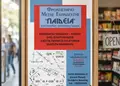 Flyer προώθησης με έντονα κόκκινα και κίτρινα χρώματα, σχεδιασμένο για εκπτώσεις και νέες υπηρεσίες.